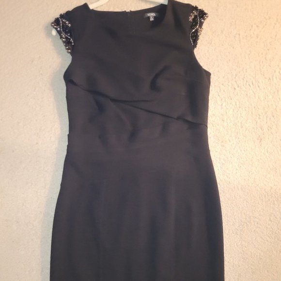 Black Embroidered Cap Sleeve Dress - Picture 4 of 4